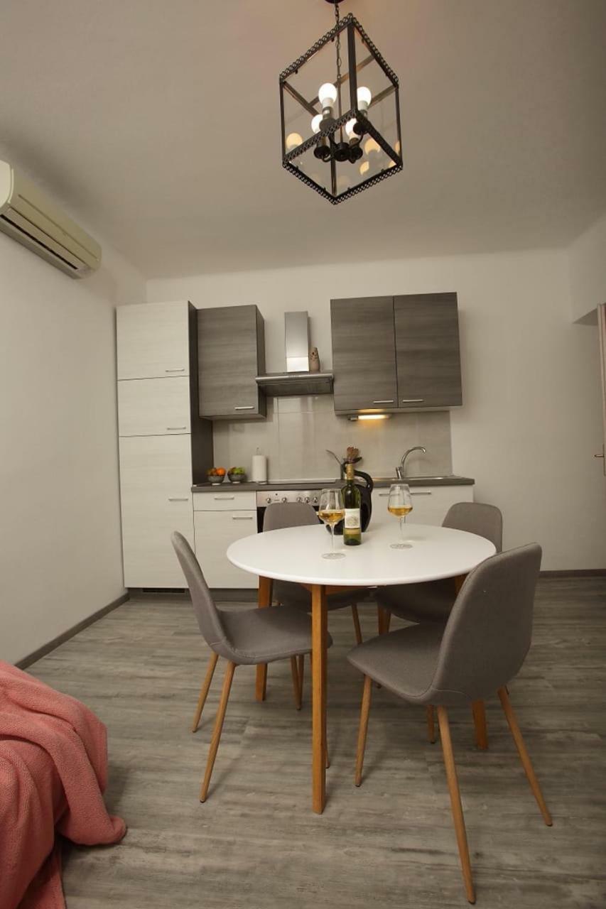 Apartman Toni Split Bagian luar foto