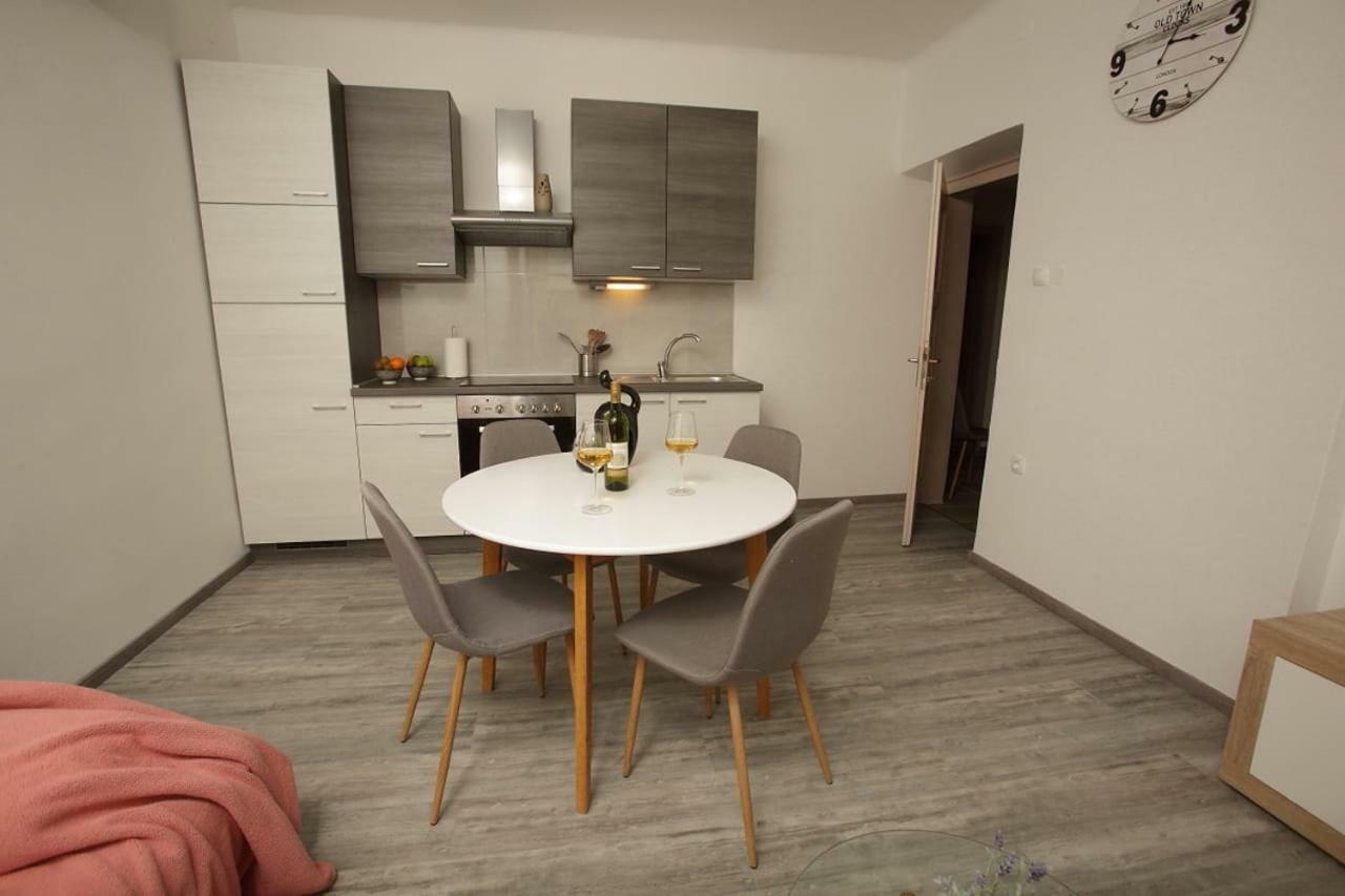 Apartman Toni Split Bagian luar foto