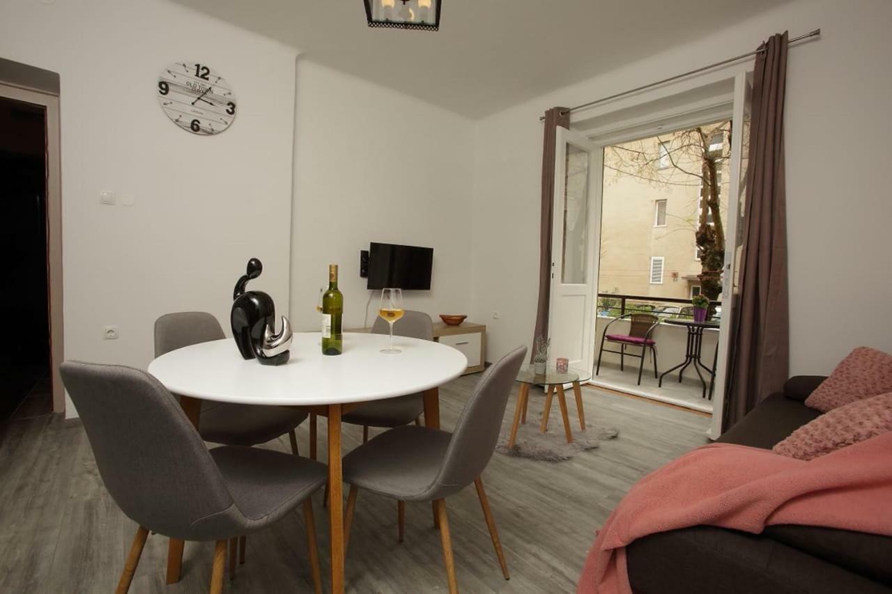 Apartman Toni Split Bagian luar foto